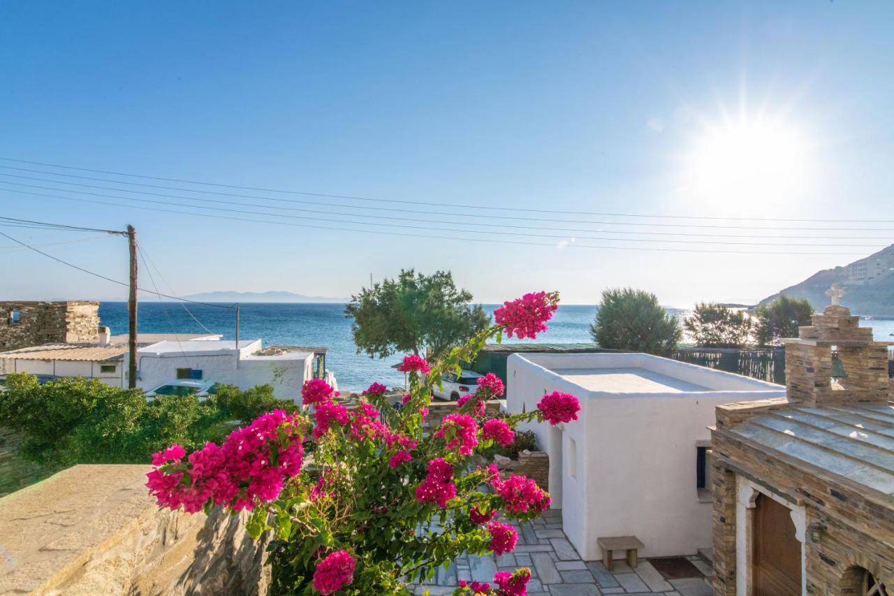 Traditional House By The Sea Istérnia Extérieur photo